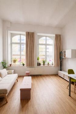 Foto - Zentral Galerie Apartment teil-möbliert - Nachmieter ab Mai