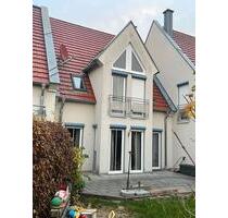 Reihenmittelhaus in Alitzheim - 900,00 EUR Kaltmiete, in Sulzheim (PLZ: 97529)