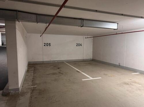 Foto - Tiefgaragenstellplatz Parkplatz Stellplatz Tiefgarage Dotzheimer