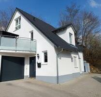 Freistehendes Einfamilienhaus mit Grundstück und Garage - Rettenbach