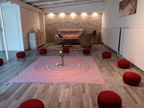Foto - Untermiete: PraxisSeminarraum für Coaching, Körperarbeit, Yoga