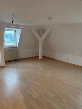 Foto - Dachgeschoßwohnung in Wiesbaden zur Miete