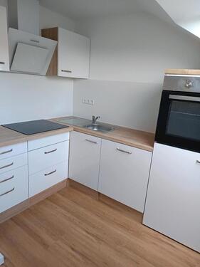 Foto - Kernsanierte zwei Zimmer Wohnung