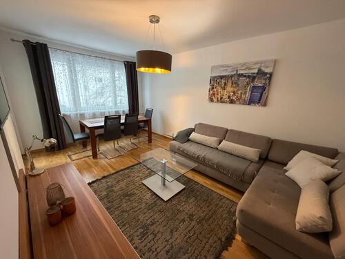 Foto - 2 Zimmer Wohnung mit Balkon - Kernsaniert und unvermietet