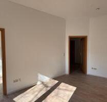 Singel oder Paare aufgepasst ! Zentral Wohnen in guter Lage - 2-Raum-EG - Zwickau Zwickau-Nord