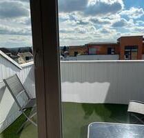 Schöne helle DG Wonung zu vermieten - Brühl