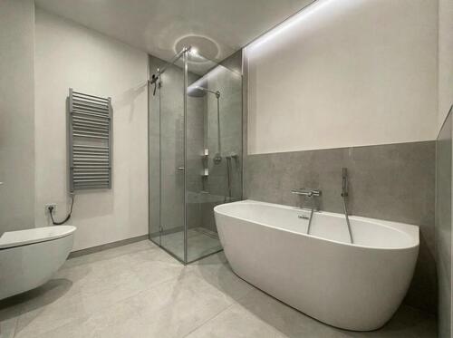 Foto - **Charmante 2-R-WE mit Balkon, Stuck, Lift und Fußbodenheizung in Görlitz**