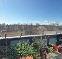 Helle 3-Zi 91m² DG-Whg Terrasse Blick Tiergarten provisionsfrei - Berlin Mitte