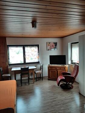 Foto - WohnungZimmerWG-Frauen - 500,00&nbsp;EUR Kaltmiete, ca.&nbsp; 180,00&nbsp;m&sup2;