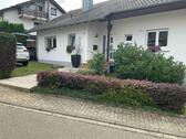 Foto - Gepflegtes Einfamilienhaus mit Einliegerwohnung in ruhiger Lage.