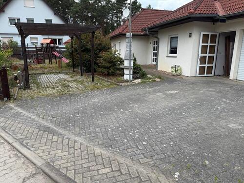 Foto - 7 Zimmer Bungalow zum Kaufen in Neuhausen/Spree