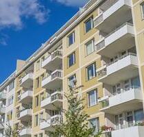 Mehrfamilienhaus in Berlin-Spandau mit Havelblick und Entwicklung