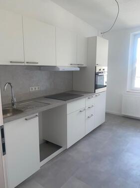 Foto - Kernsanierte 2-Zimmer DG Wohnung in Mü-Styrum