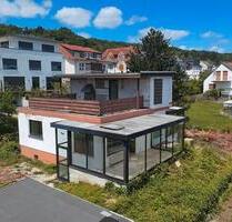 Entkerntes freistehendes Einfamilienhaus Friedrichsdorf 1a Lage