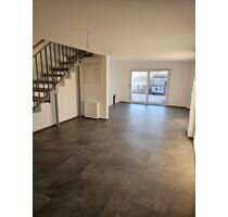 Kernsanierte 62qm Wohnung 2-ZKB ab sofort - Schenklengsfeld