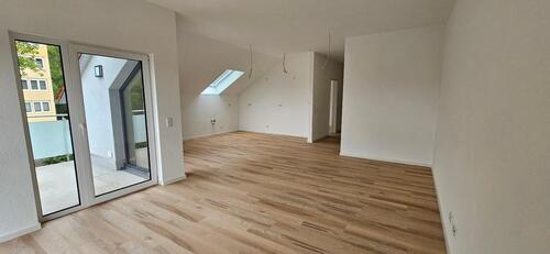 Foto - 2 Zimmer Dachgeschoßwohnung zur Miete in Homberg (Efze)