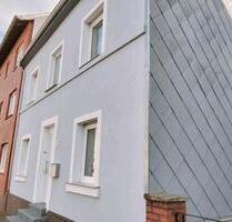 Einfamilienhaus - 330.000,00&nbsp;EUR Kaufpreis, ca.&nbsp; 110,00&nbsp;m&sup2; in Eschweiler (PLZ: 52249)