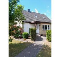Schönes Haus in Wahlstedt - 1.100,00&nbsp;EUR Kaltmiete, ca.&nbsp; 120,00&nbsp;m&sup2; in Wahlstedt (PLZ: 23812)