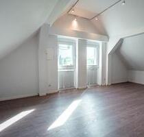 Dachgeschoss-Wohnung in Heiligenroth zu vermieten - Nentershausen