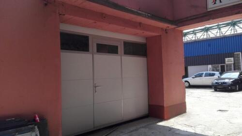 Foto - HalleLager, 170qm. Sektionaltor, Wuppertal Elberfeld.