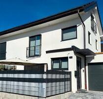 Neuwertiges Haus 2022! Energie A+! Wärmepumpe! Photovoltaik! - Dannstadt-Schauernheim