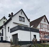 Klein aber fein – Charmantes Einfamilienhaus mit großer Dachterra - Pforzheim Eutingen