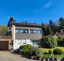 Geräumiges Einfamilienhaus mit Garage und wunderschöner Aussicht - Bad Wildbad