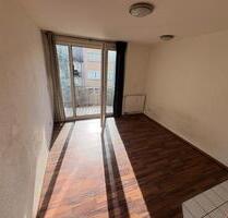 Zentrale ruhige 1-Zimmer Wohnung in Ludwigshafen am Rhein Mitte Zentrale ruhige 1-Zimmer Wohnung in Ludwigshafen am Rhein Mitte