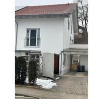 DHH zur Miete in Top Lage - 1.600,00&nbsp;EUR Kaltmiete, ca.&nbsp; 116,00&nbsp;m&sup2; in Trostberg (PLZ: 83308)