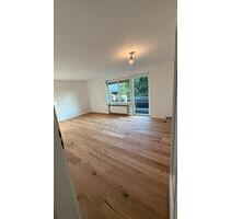 Großzügige 2-Zimmer-Wohnung (72 m²) mit Balkon & Einbauküche - Vilsbiburg