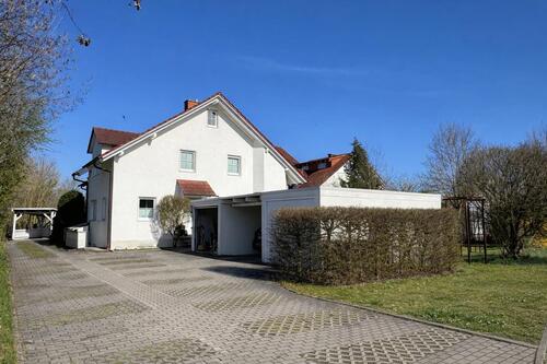 Foto - 6 Zimmer Doppelhaushälfte in Coburg