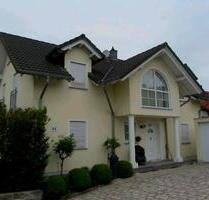 Attraktives freistehendes Einfamilienhaus in Idstein