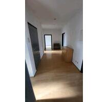 Schöne 4-Zimmer-Wohnung in der Gabelsbergerstraße - Pirmasens Niedersimten