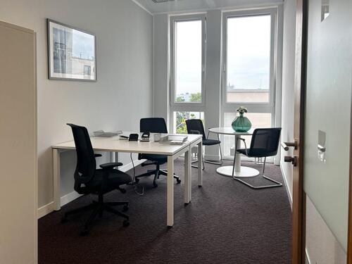 Foto - Privater Büroraum für 5 Person in Regus Waidmarkt
