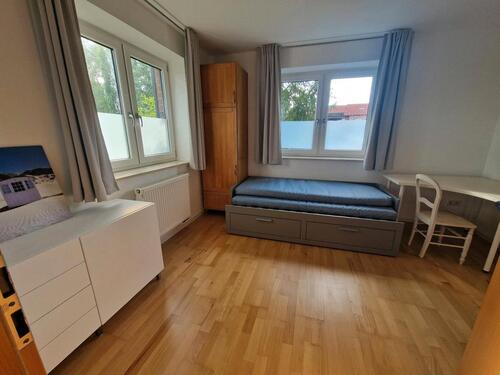 Foto - Möbliertes Zimmer (22 qm) mit eigenem Bad & Eingang in Gievenbeck