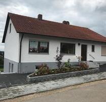 Freundliche 3,5 Zimmer Erdgeschoßwohnung mit Balkon - Ehekirchen