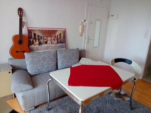 Foto - Sehr ruhiges aber zentral gelegenes möbiliertes 1-Zi. Appartement