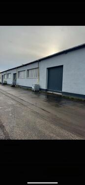 Foto - Lagerhalle Lager Halle Gewerbefläche Lagerfläche