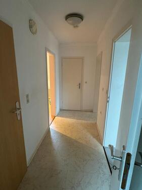 Foto - Schicke, großzügige 2-Zimmerwohnung mit Einbauküche in Lohmar