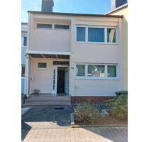 Reihenhaus zu verkaufen - 423.000,00&nbsp;EUR Kaufpreis, ca.&nbsp; 183,00&nbsp;m&sup2; in Nidderau (PLZ: 61130)