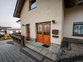 Foto - 8 Zimmer Mehrfamilienhaus, Wohnhaus in Mehren