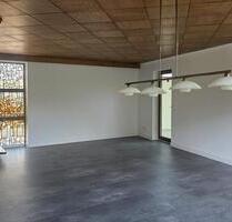 Erstbezug nach Renovierung - 5-Zimmer-Wohnung in Langenfeld - Langenfeld (Rheinland)