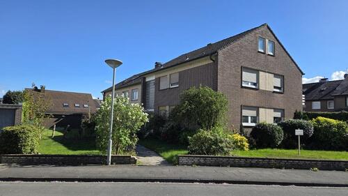 Foto - Großes Haus mit viel Potenzial in Rheinberg-Ossenberg