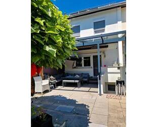RMH an Fuß der Achalm Burgholz - 370.000,00&nbsp;EUR Kaufpreis, ca.&nbsp; 98,00&nbsp;m&sup2; in Reutlingen (PLZ: 72766) Sondelfingen