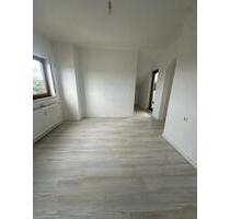 2 Zimmer Wohnung Dachgeschoss - 1.000,00&nbsp;EUR Kaltmiete, ca.&nbsp; 30,00&nbsp;m&sup2; in Schwieberdingen (PLZ: 71701)