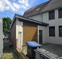 Lagerraum Garage ca. 1213qm - 60,00 EUR Miete, in Wendeburg (PLZ: 38176)