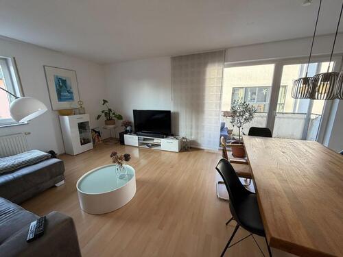 Foto - Schöne, helle 3-Zimmer-Wohnung mit Balkon in zentraler Lage