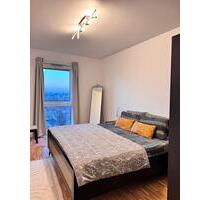 Helle 2-Zimmer Wohnung im 5. OG mit Balkon in Alt-Hohenschönhause - Berlin Lichtenberg