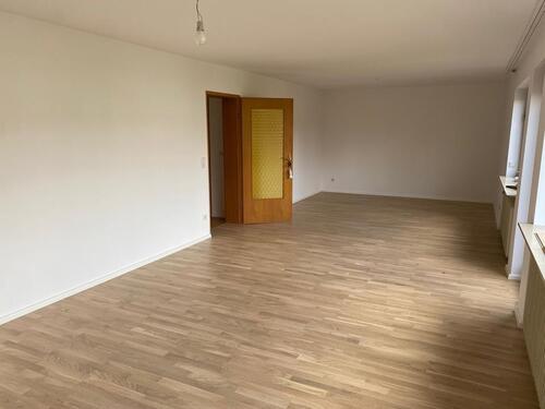 Foto - 4 Zimmer Wohnung, 117m2, großer Balkon, 63073 OF-Bieber
