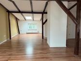 Foto - Charmante 5-Zimmer-Wgh.(neue Küche+Fussboden) ca.166qm Feldstadt
